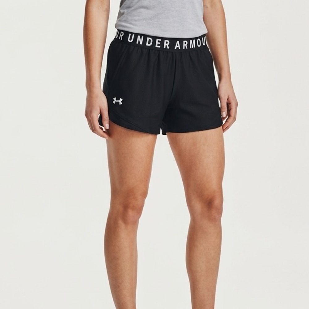 Under Armour Black Women’s Play Up 3.0 Shorts Medium